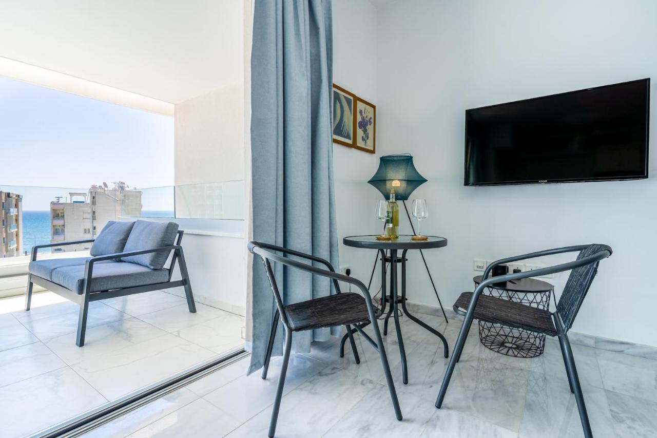 Oyster 1-Br Apt In Larnaca Ngoại thất bức ảnh