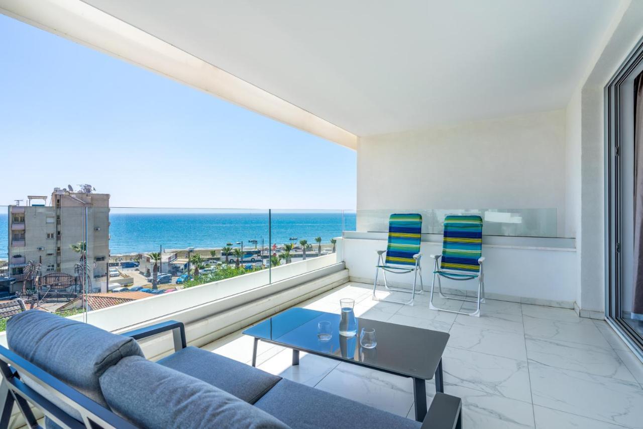 Oyster 1-Br Apt In Larnaca Ngoại thất bức ảnh
